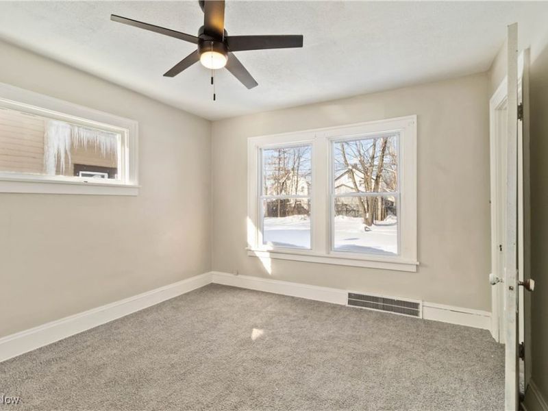 13409 Bartlett Avenue, Cleveland, OH 44120 Photo 12