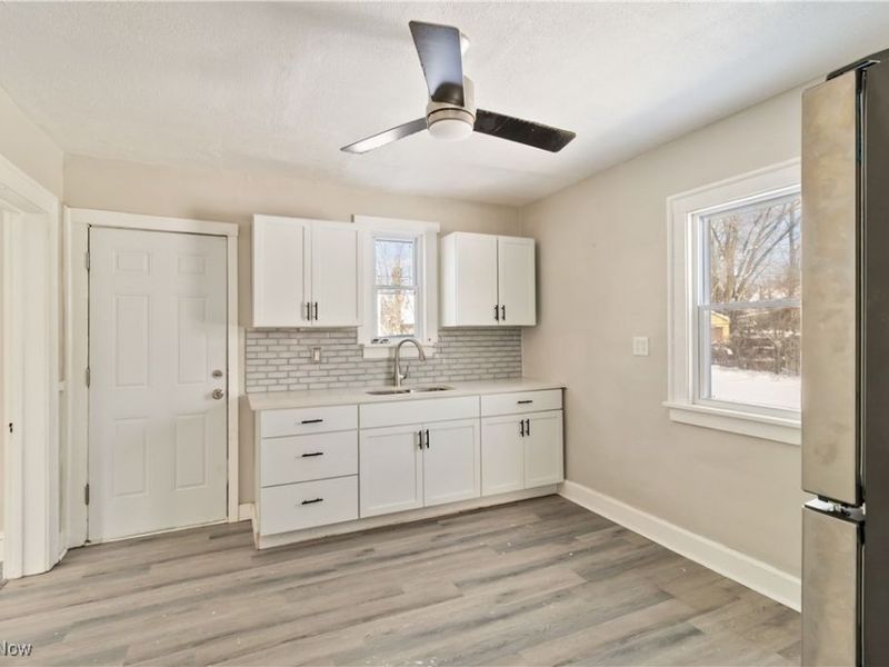 13409 Bartlett Avenue, Cleveland, OH 44120 Photo 17