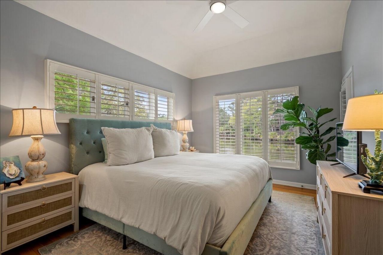 4707 Tennis Club Lane Photo 10