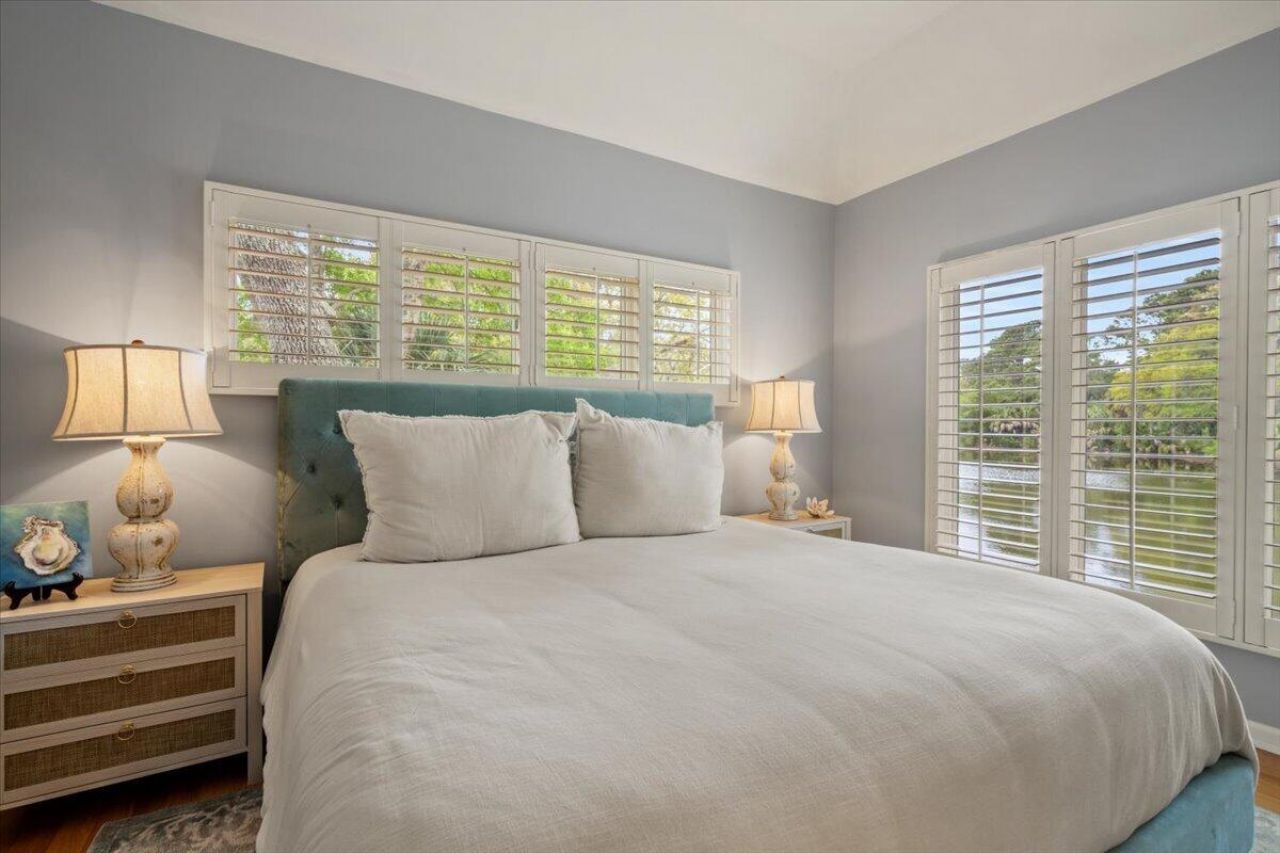 4707 Tennis Club Lane Photo 11