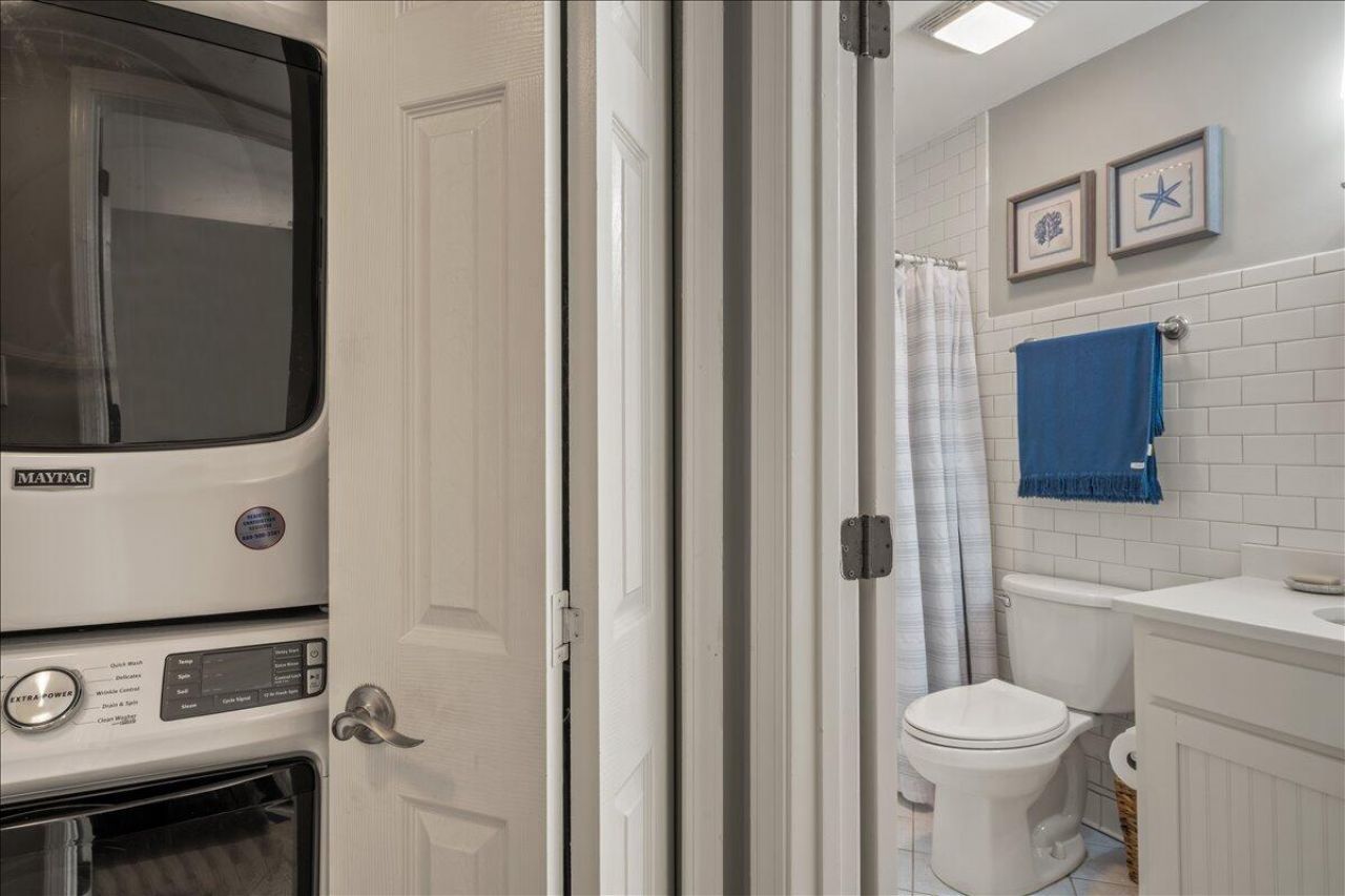 4707 Tennis Club Lane Photo 17