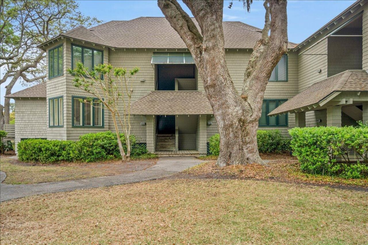 4707 Tennis Club Lane Photo 19