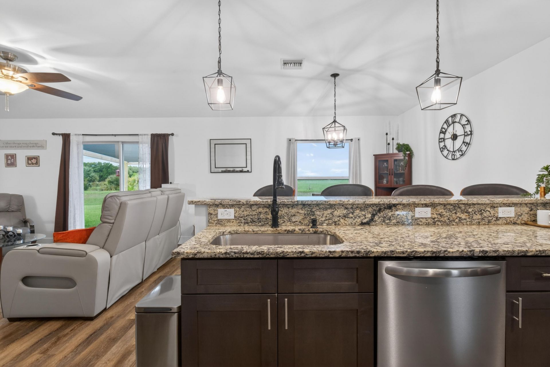 624 Woodmont Street, Sebring, FL 33876 Photo