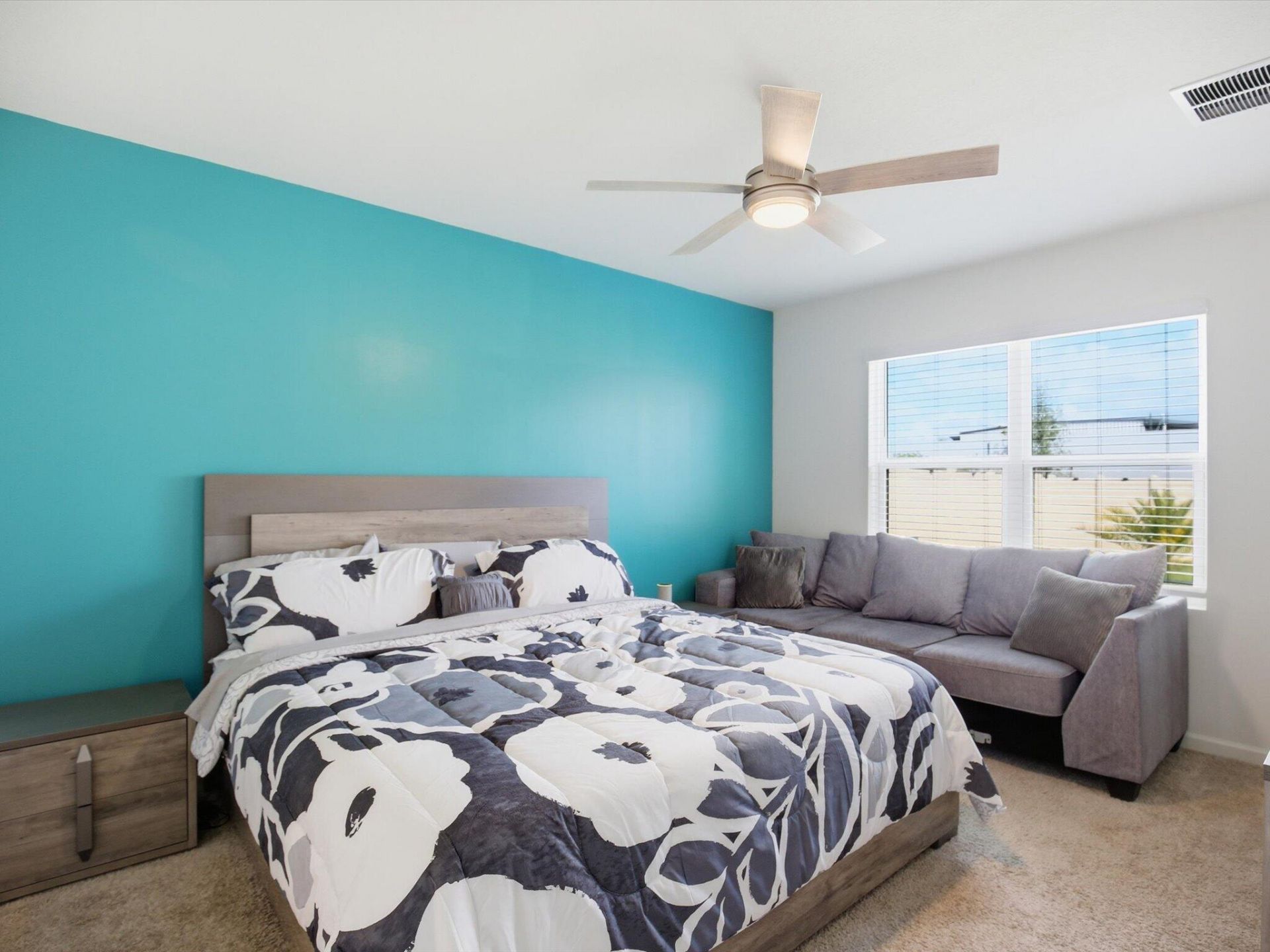 9704 Potomac Drive, Fort Pierce, FL 34945 Photo