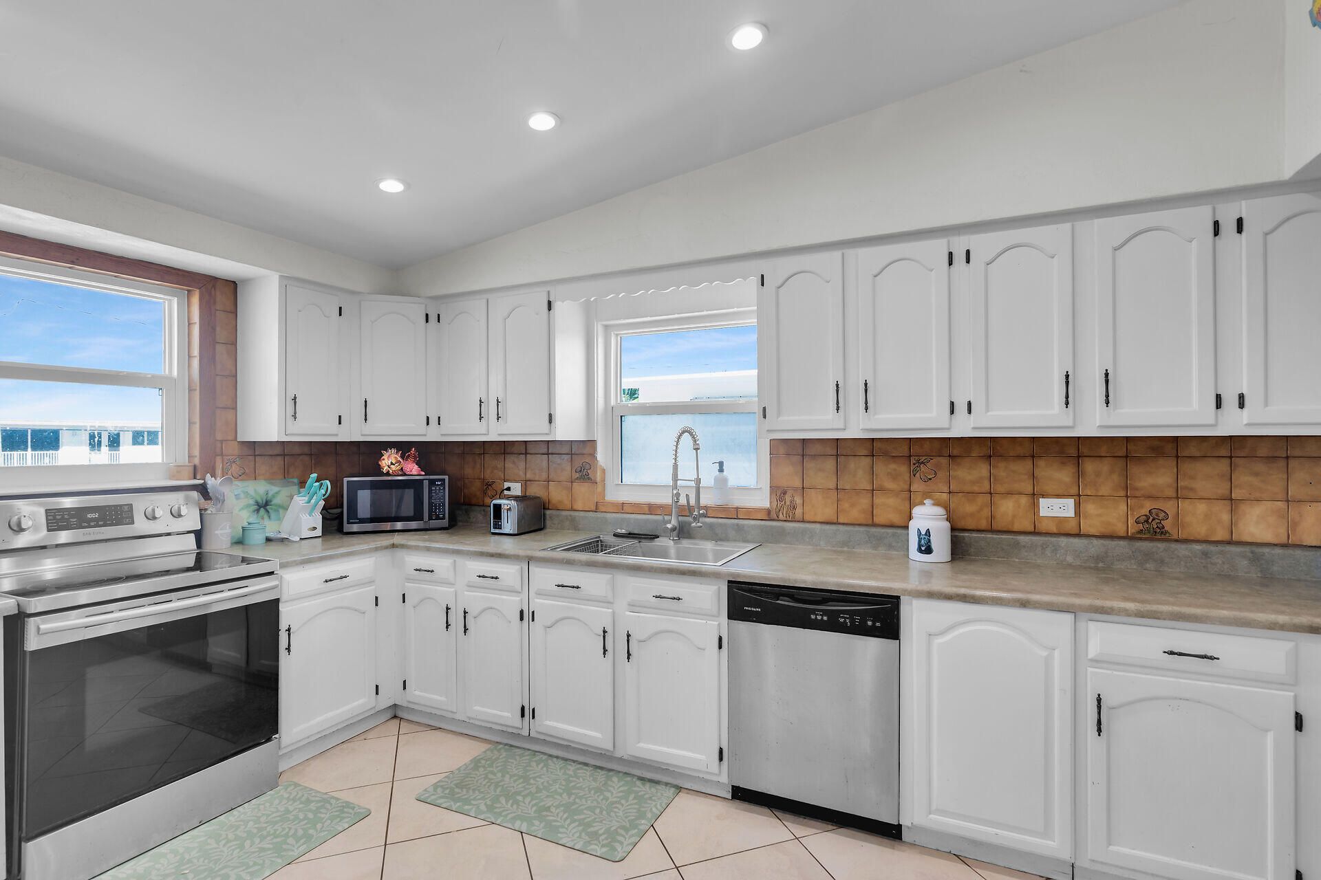 180 La Paloma Road, Key Largo, FL 33037 Photo