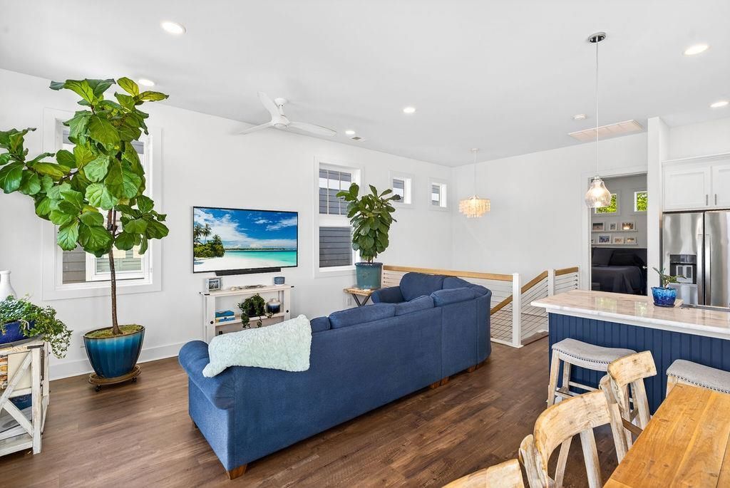 225 Clam Digger Loop Photo 17