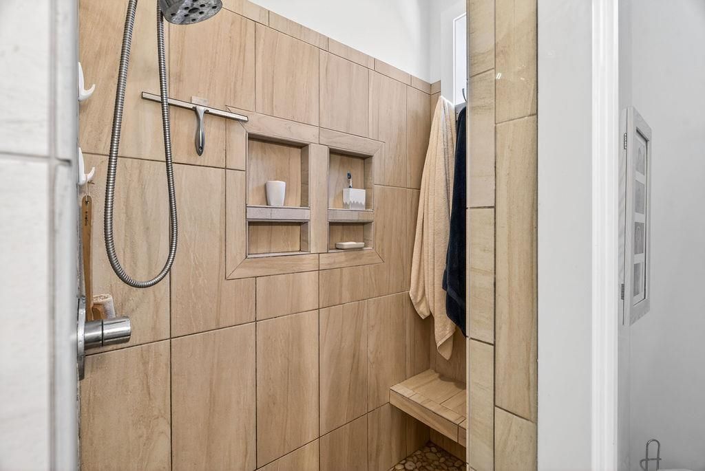 225 Clam Digger Loop Photo 26