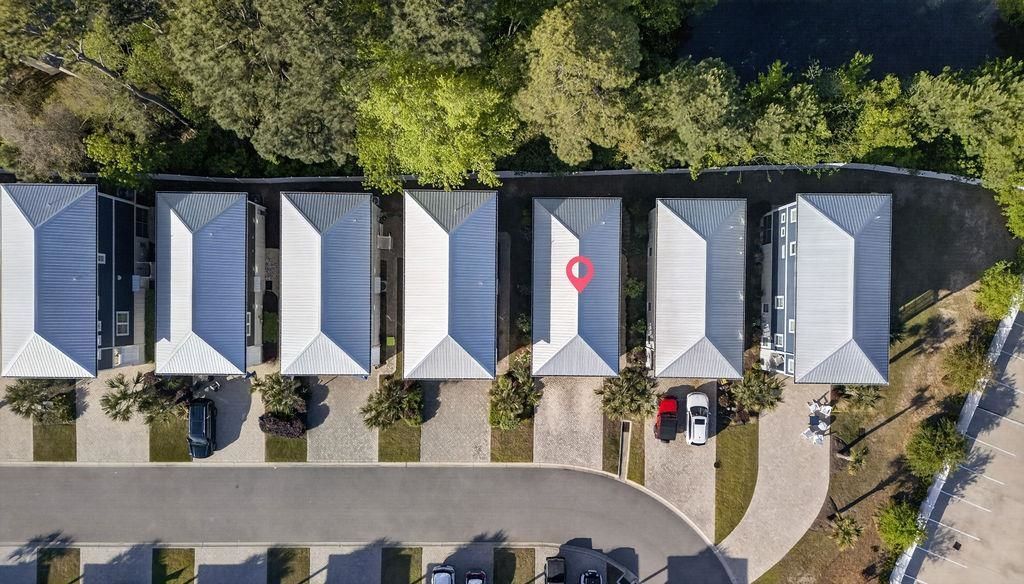 225 Clam Digger Loop Photo 4