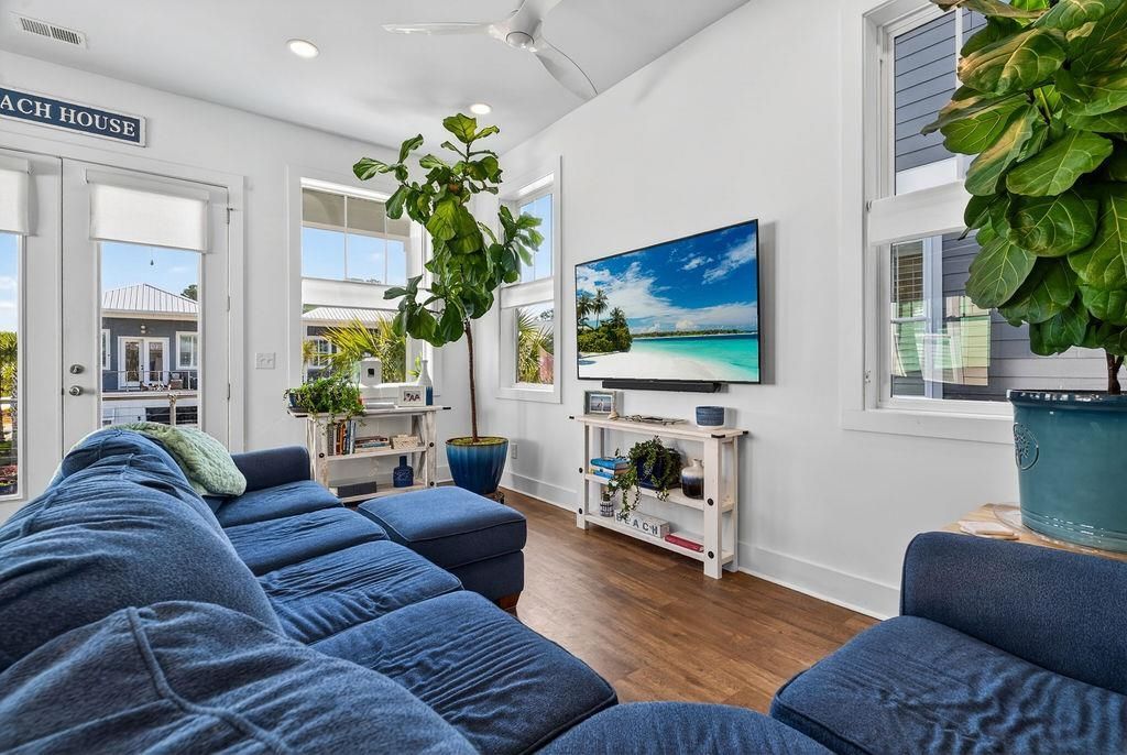 225 Clam Digger Loop Photo 9