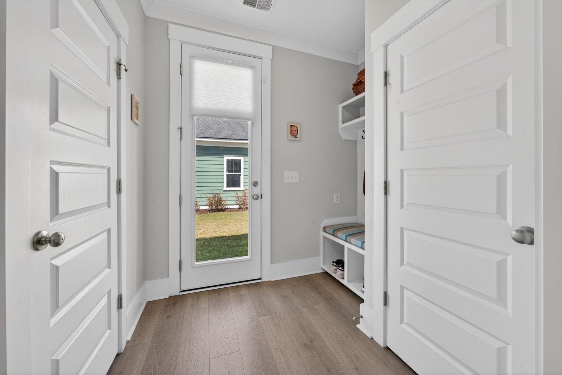 234 Delano Way Photo 23