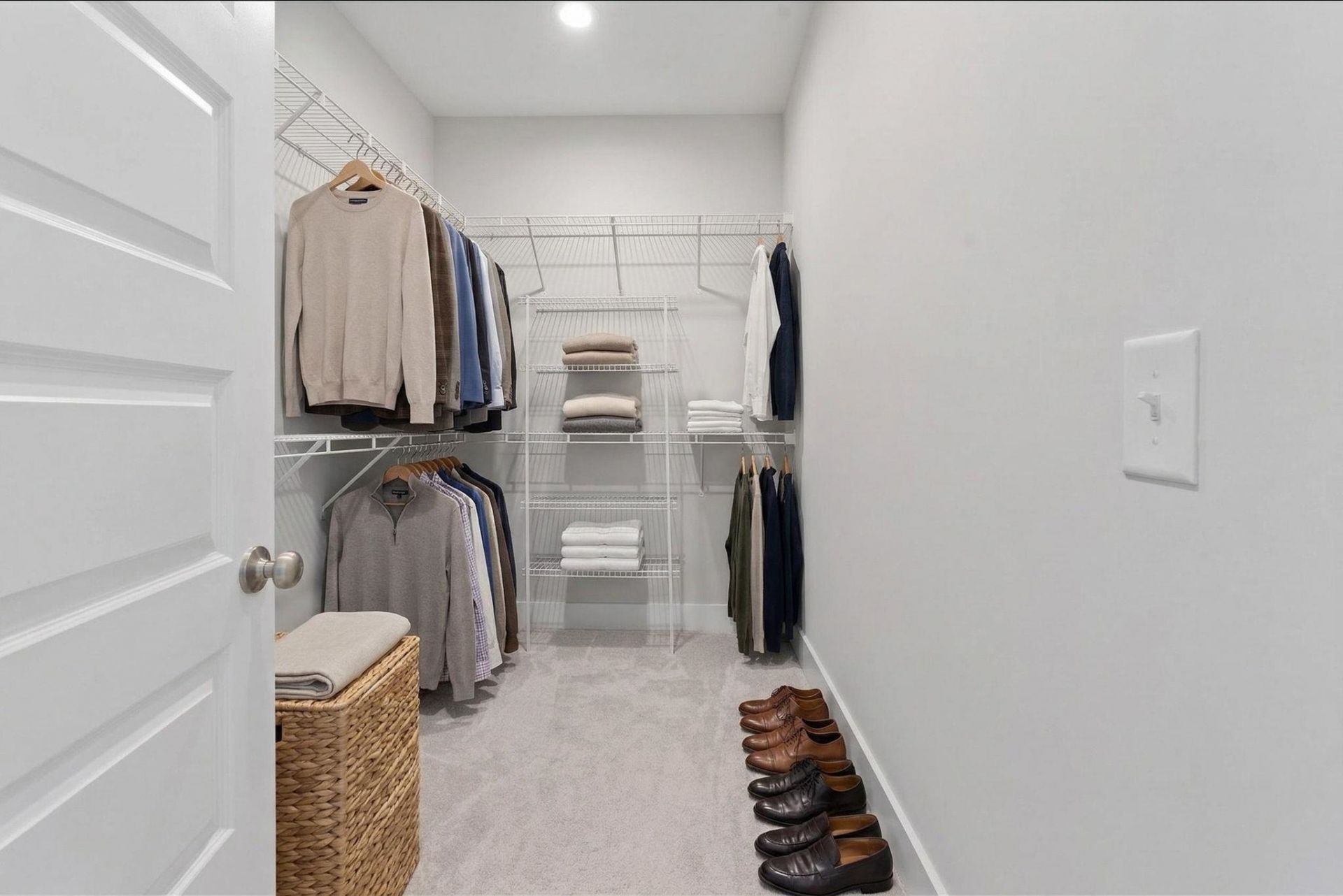 234 Delano Way Photo 31