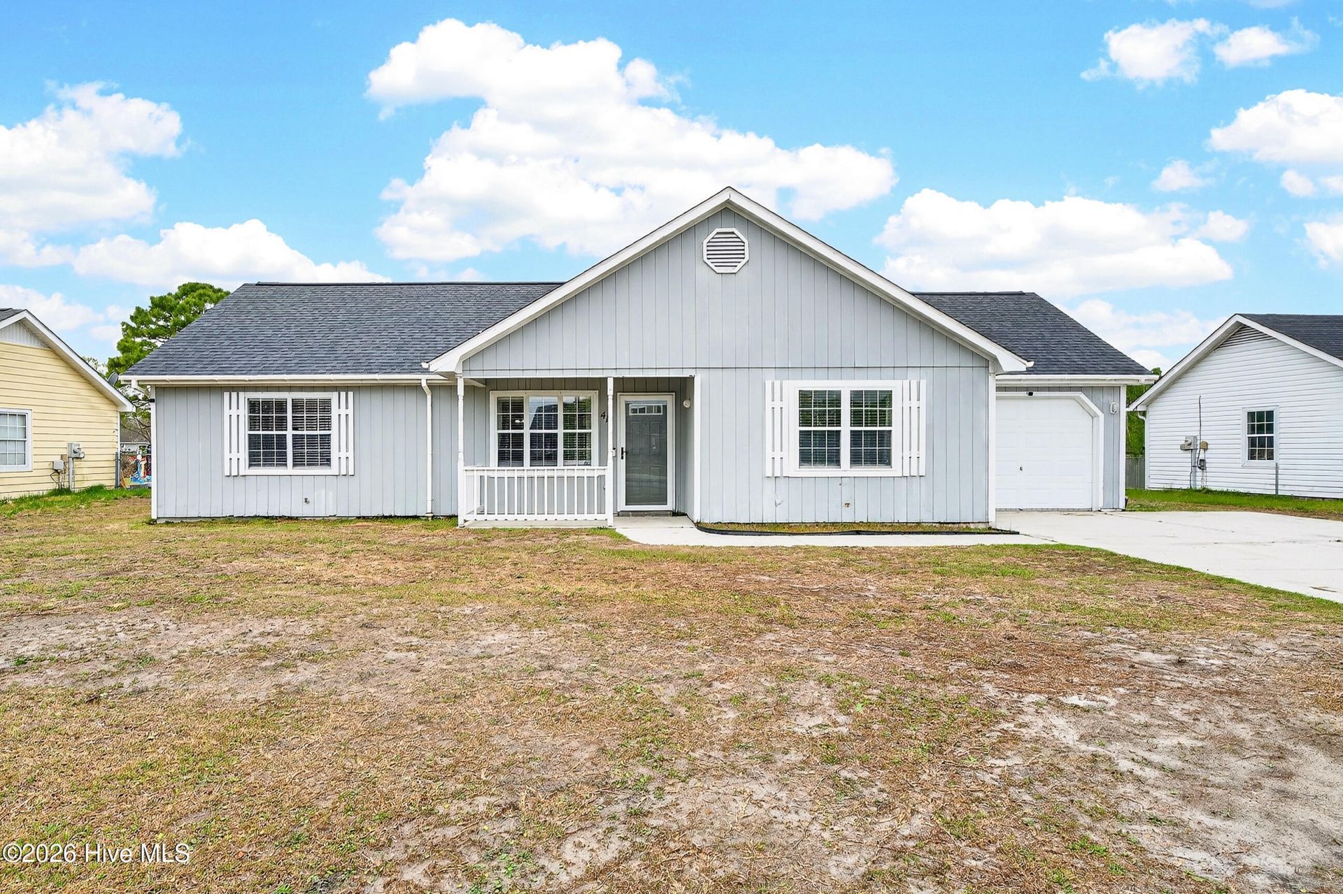 411 Foxtrace Lane, Hubert, NC 28539 Main Photo