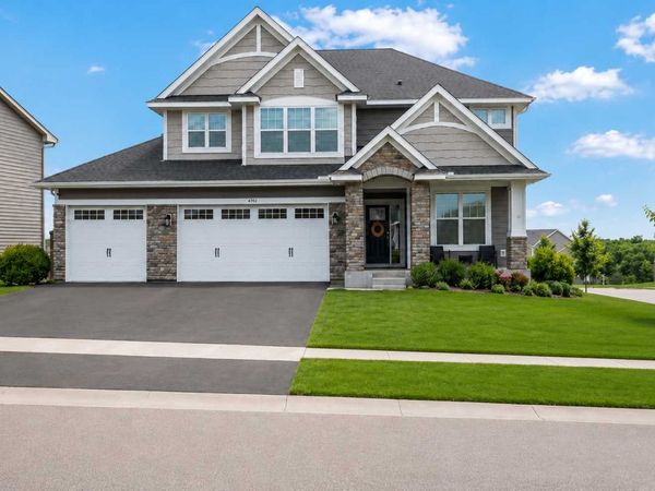 14781 109th Avenue N, Maple Grove, MN 55369