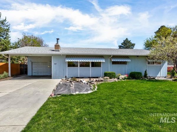 5805 W Flamingo Dr, Boise, ID 83704