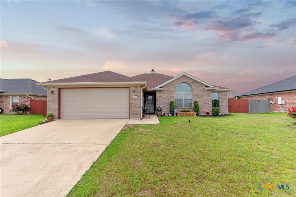 3406 Robin Hood, Killeen, TX 76549 Main Photo