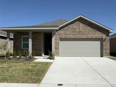 4900 Bass Drive, Fort Worth, TX 76179