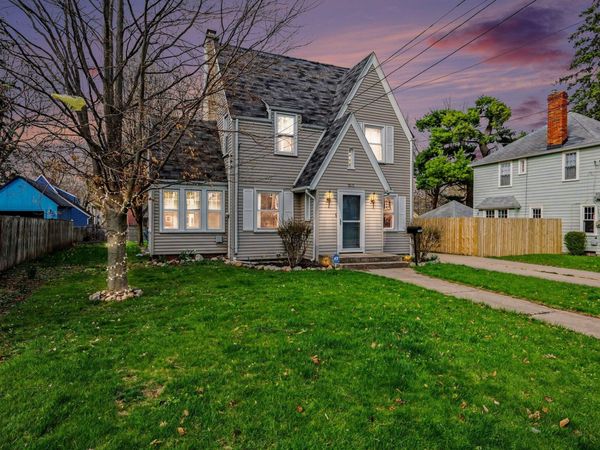 1103 Vassar Drive, Kalamazoo, MI 49001