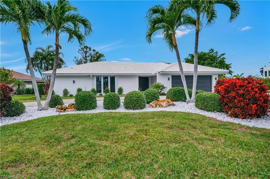 3777 Fountainhead Ln, Naples, FL 34103 Photo