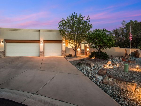 309 Plaza Muchomas, Bernalillo, NM 87004