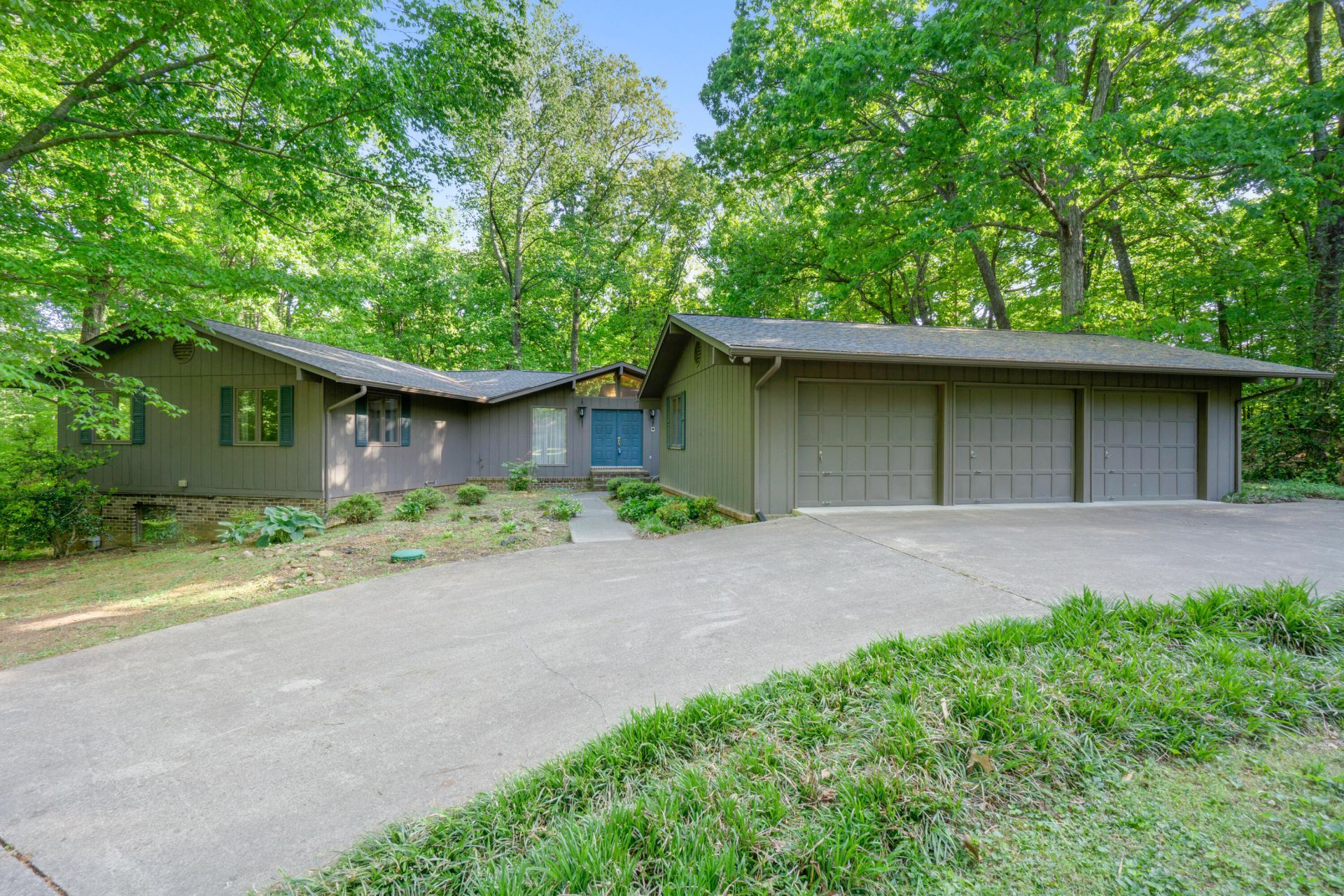 161 County Road 574, Englewood, TN 37329 Main Photo