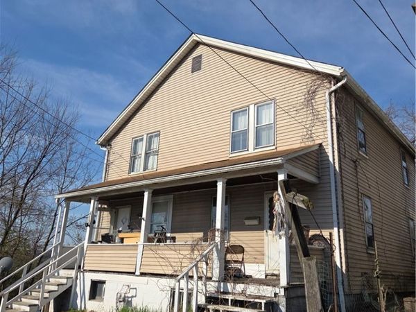 415 Sarah St, Aliquippa, PA 15001