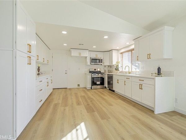 7930 Elder, Rosamond, CA 93560