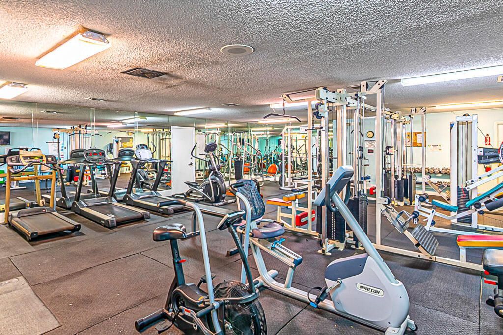 176 Lake Carol Drive, West Palm Beach, FL 33411 Photo