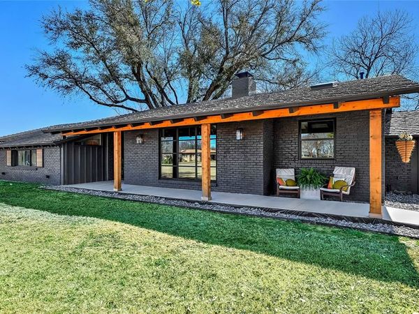 1612 W Washington Street, Sherman, TX 75092