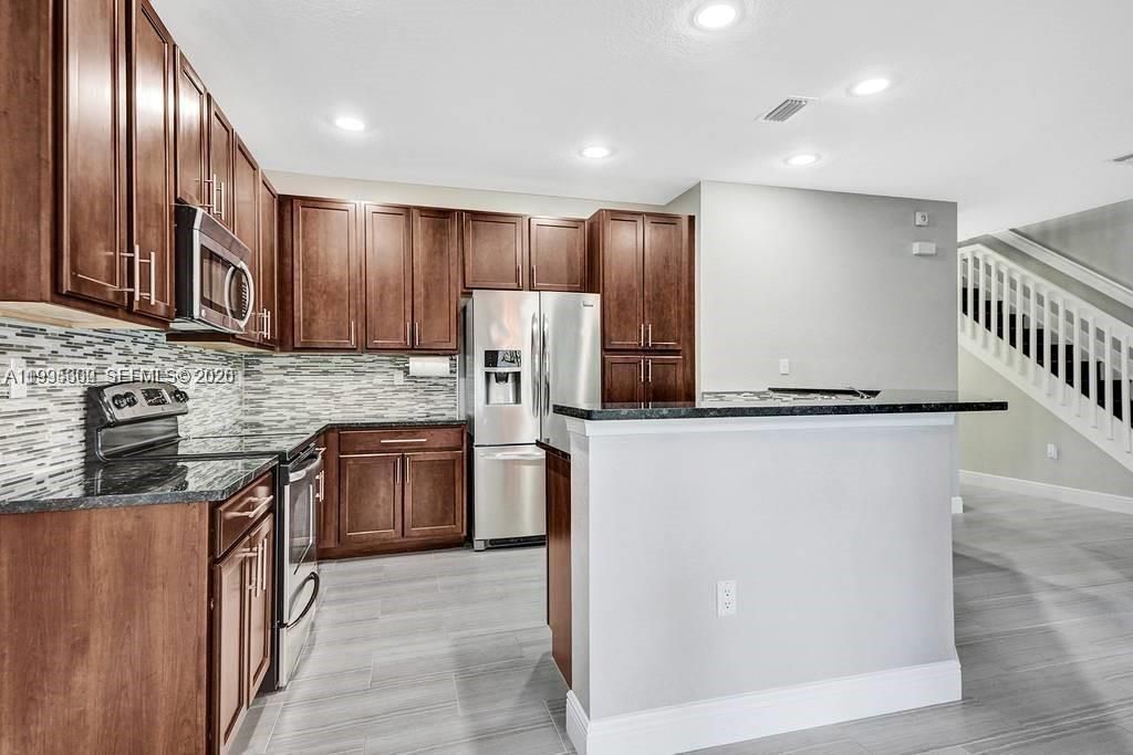 4749 N Grand Cypress Cir N, Coconut Creek, FL 33073 Photo