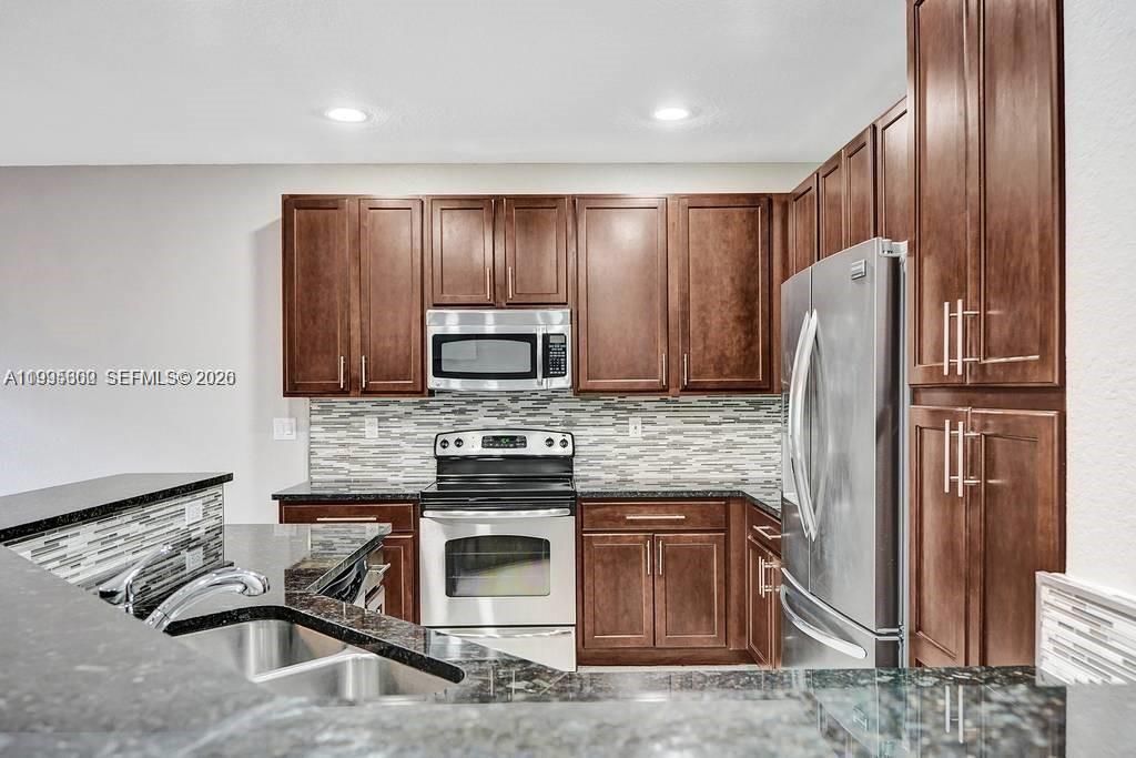 4749 N Grand Cypress Cir N, Coconut Creek, FL 33073 Photo