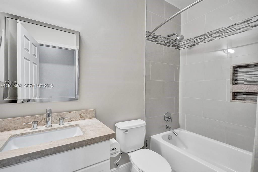 4749 N Grand Cypress Cir N, Coconut Creek, FL 33073 Photo