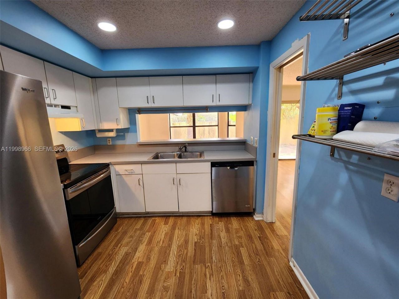 200 SW 95th Ter, Unit 200, Pembroke Pines, FL 33025 Photo