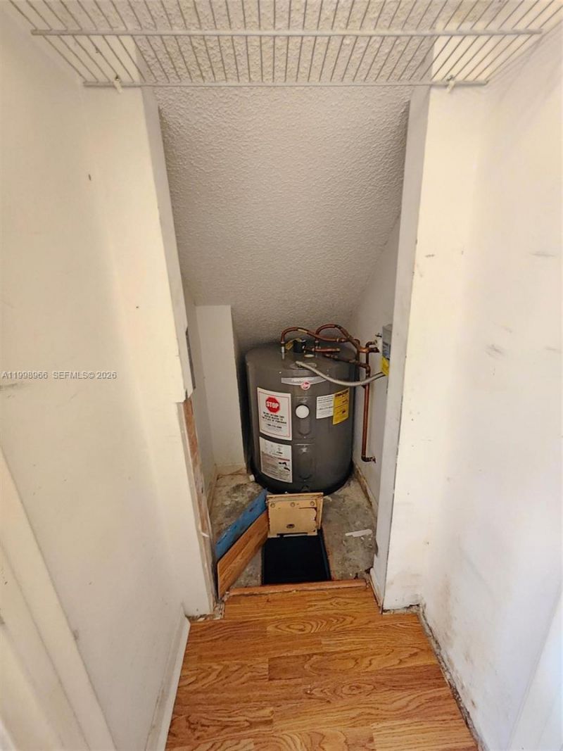 200 SW 95th Ter, Unit 200, Pembroke Pines, FL 33025 Photo