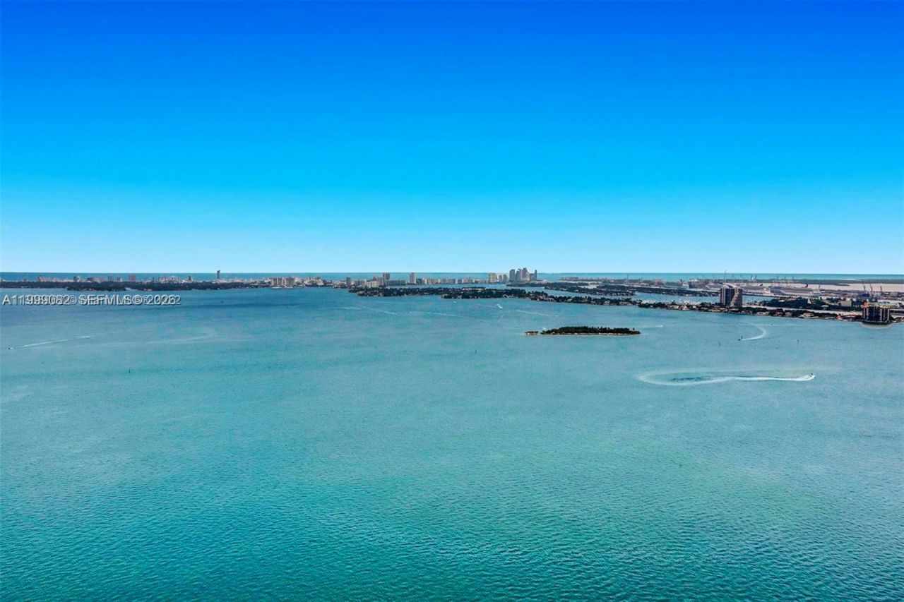 650 NE 32nd St, Unit 2406, Miami, FL 33137 Photo