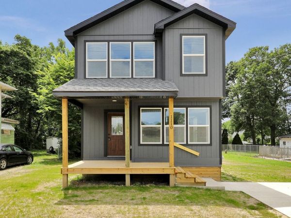 122 Allen Street, Lansing, MI 48912