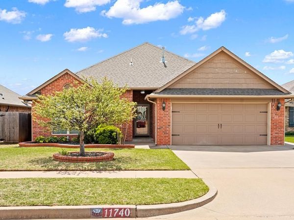 11740 SW 18th Street, Yukon, OK 73099