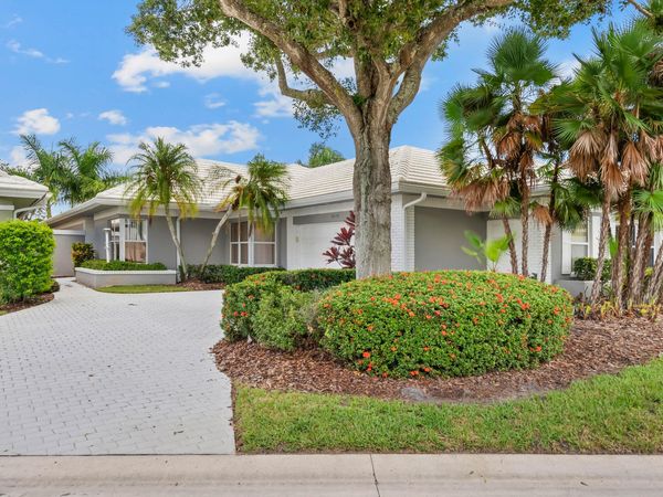 2479 SW Brookwood Lane, Palm City, FL 34990