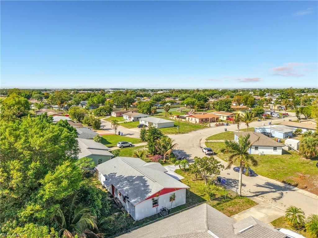 2407 Jaylen Watkins St, Fort Myers, FL 33916 Photo