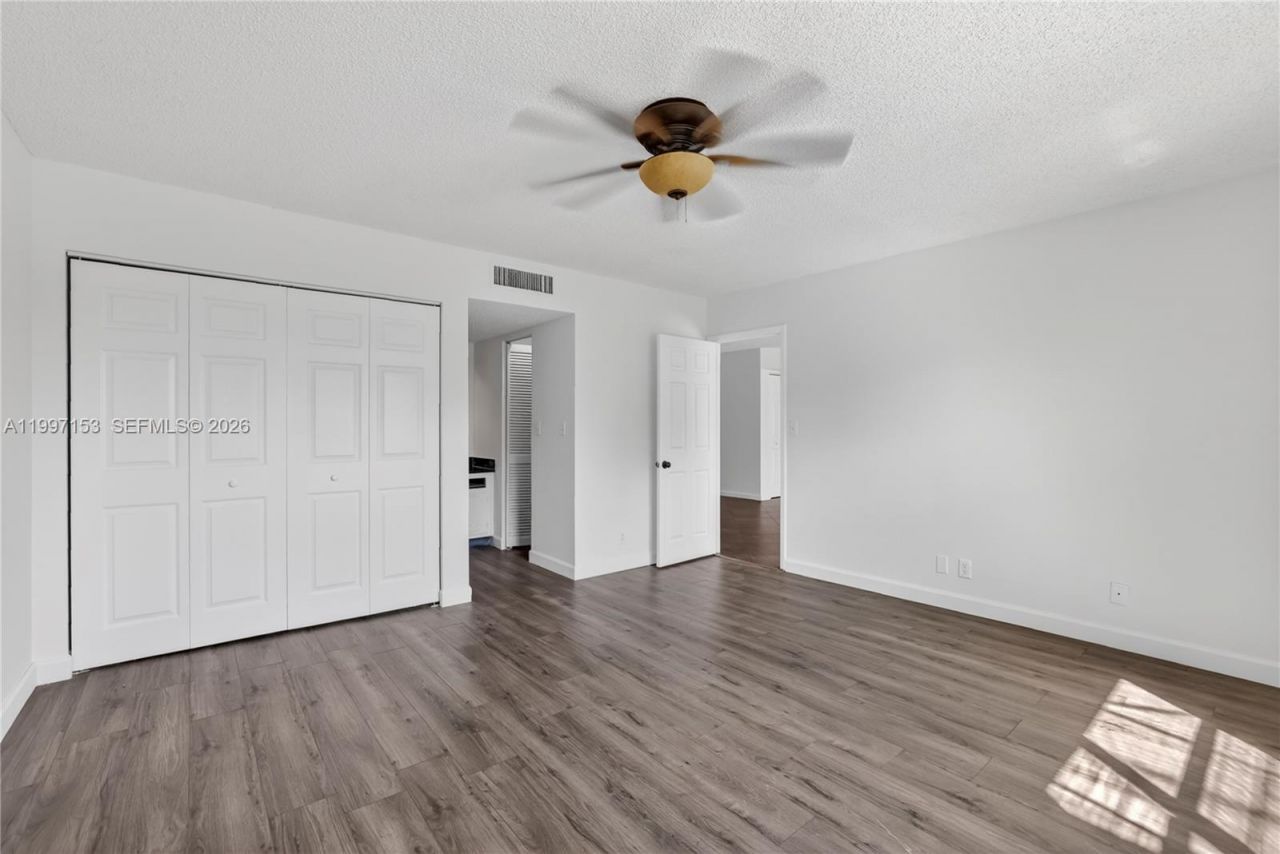 6201 N Falls Cir Dr, Unit 207, Lauderhill, FL 33319 Photo