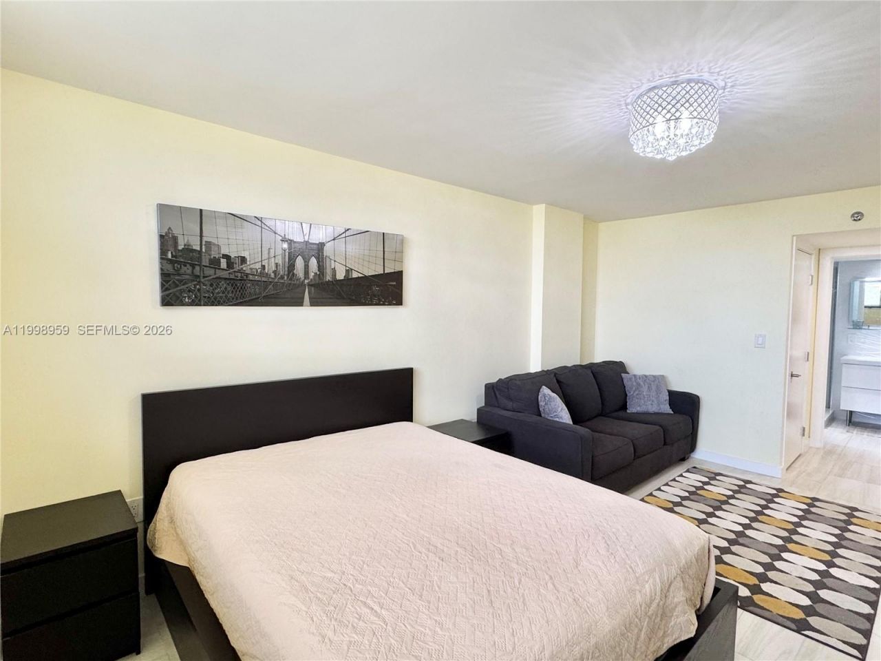 210 174th St, Unit 816, Sunny Isles Beach, FL 33160 Photo