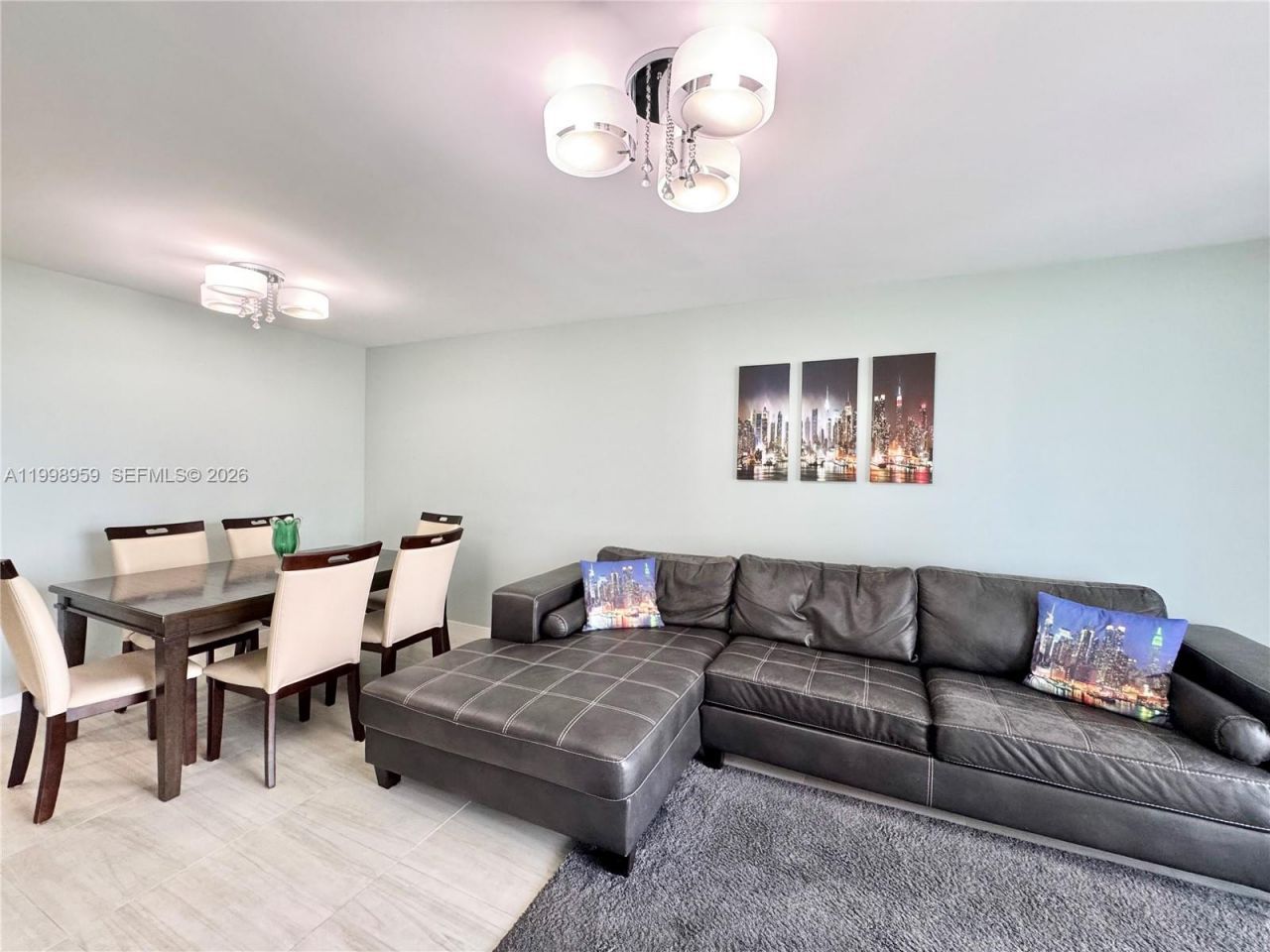 210 174th St, Unit 816, Sunny Isles Beach, FL 33160 Photo