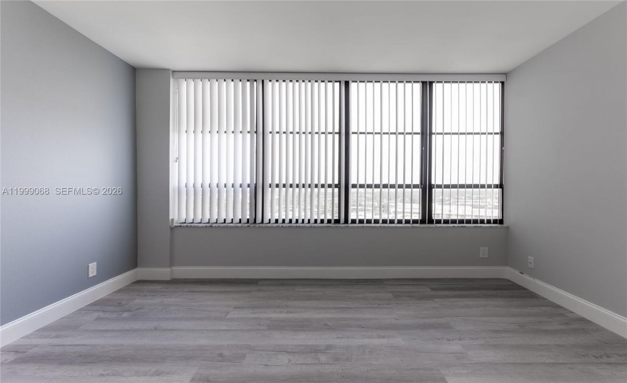 500 Three Islands Blvd, Unit 1110, Hallandale Beach, FL 33009 Photo