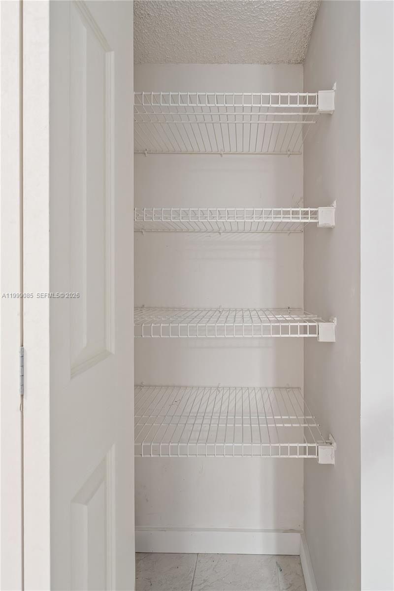 701 Three Islands Blvd, Unit 316, Hallandale Beach, FL 33009 Photo