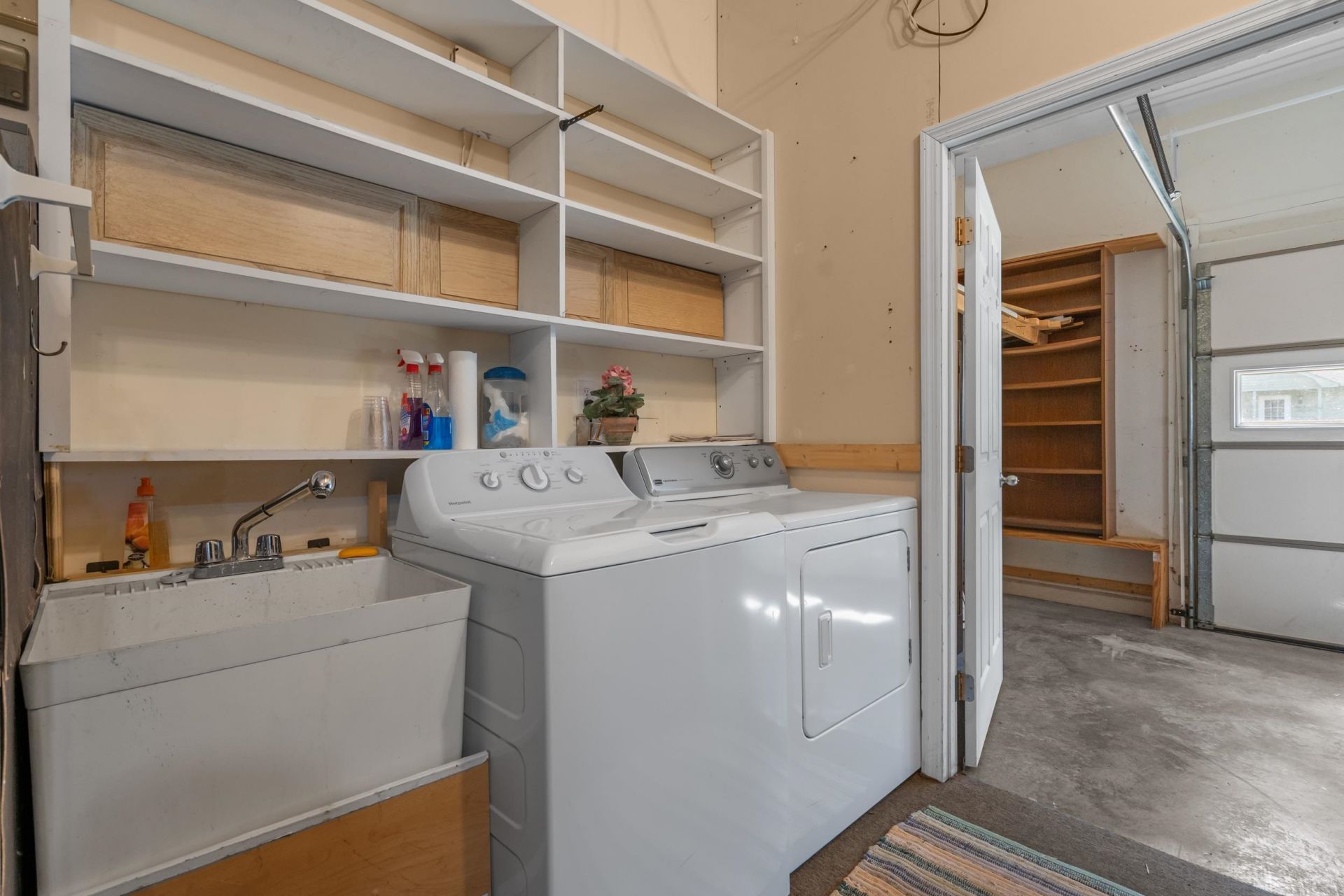 9412 Chicory Ln. Photo 32