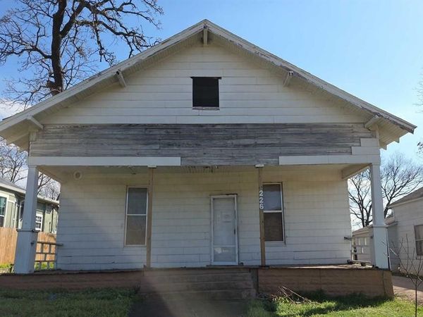 226 W Texas Street, Denison, TX 75020