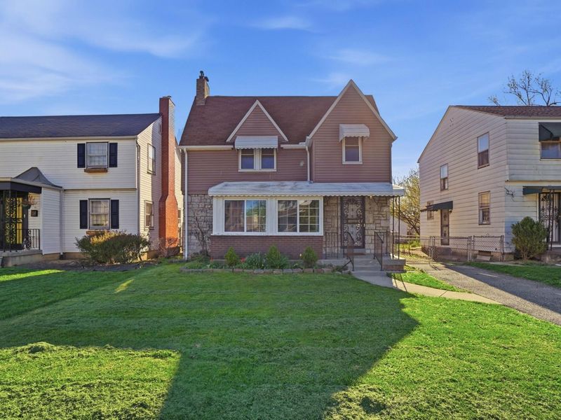 940 Kelton Avenue, Columbus, OH 43206 Photo 2