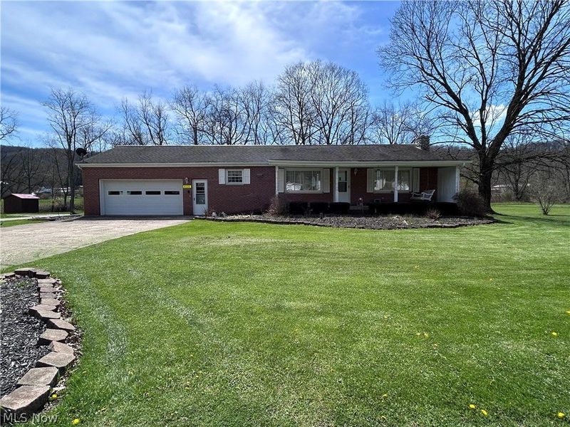8300 Bear Road SE, Amsterdam, OH 43903 Photo 1