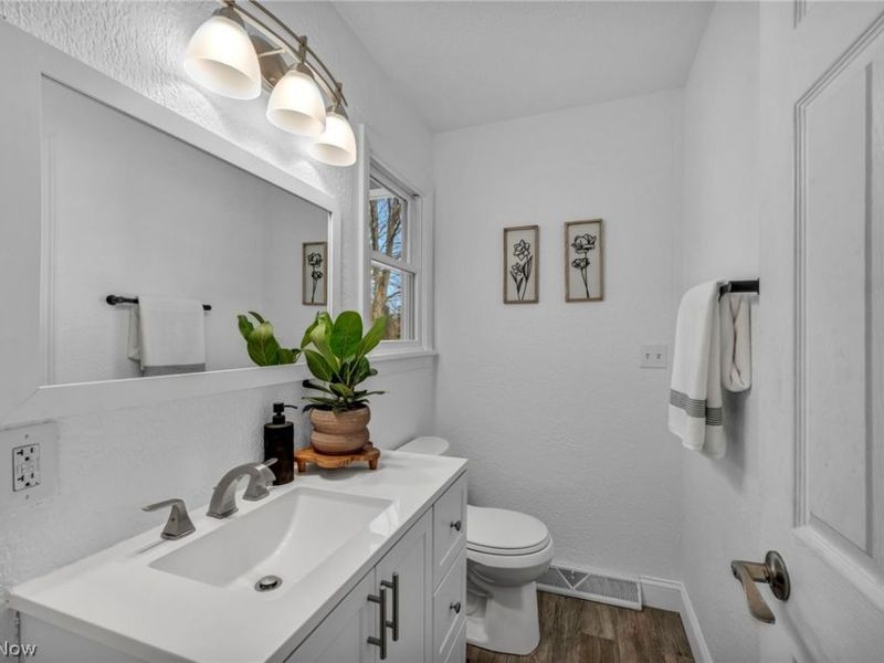 927 Eastwood Avenue, Tallmadge, OH 44278 Photo 16