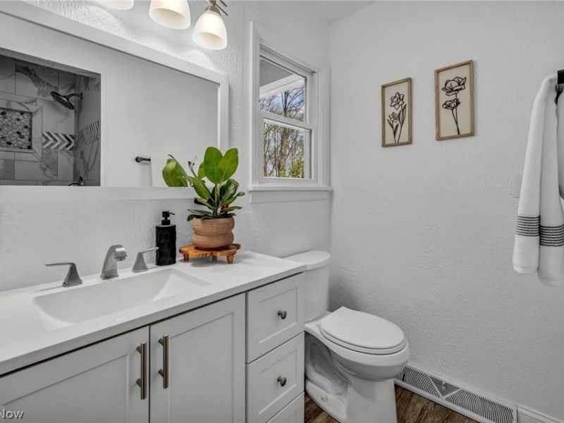 927 Eastwood Avenue, Tallmadge, OH 44278 Photo 17