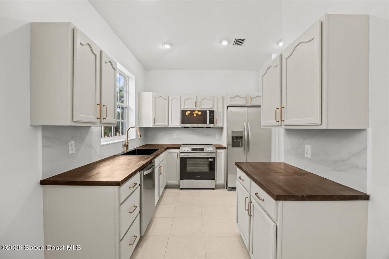 8406 Mulligan Circle , Port Saint Lucie, FL 34986 Photo